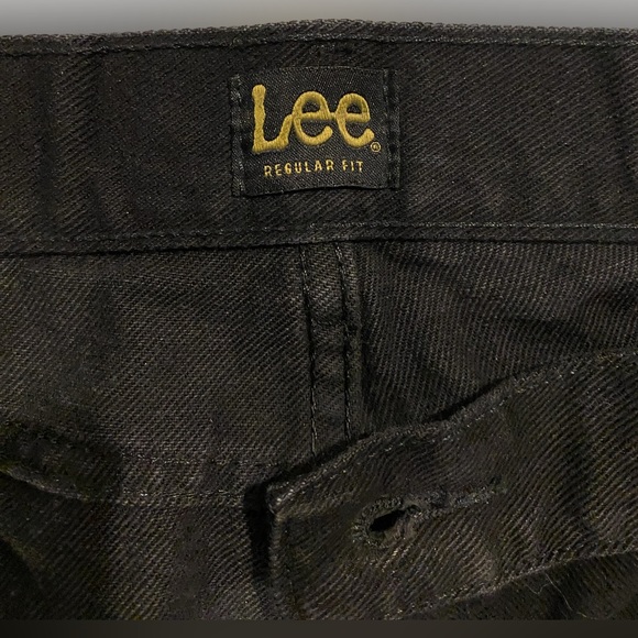 Lee Extreme Motion Regular Fit Straight Leg Jean - Picture 4 of 4